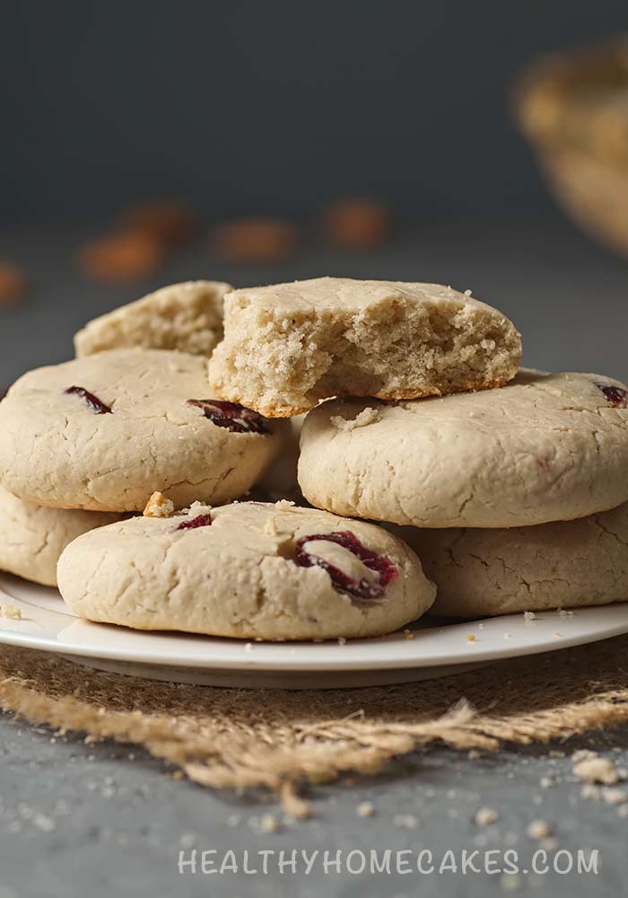 Almond Cookies (Refined sugar free | Vegan)
