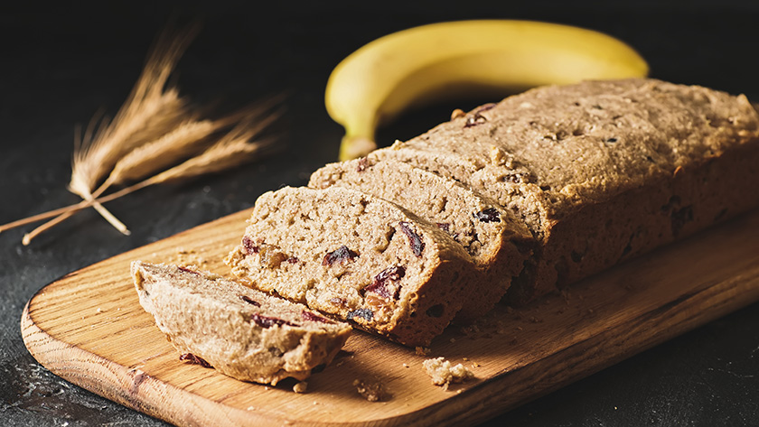 Banana bread with dried cranberries and raisins